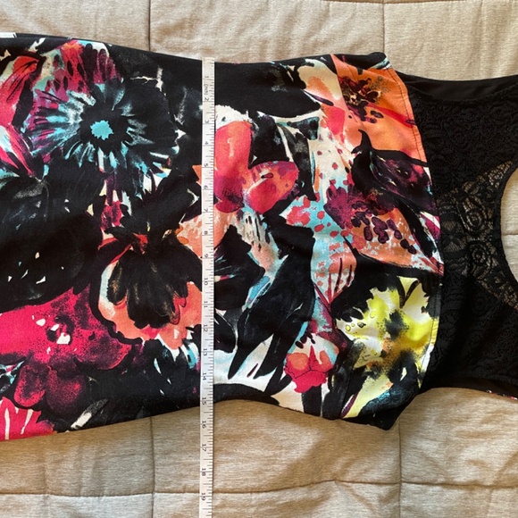 NWT Frank Lyman Colourful Cocktail Dress with Black Lace Detail (Sz 8) - Picture 5 of 11